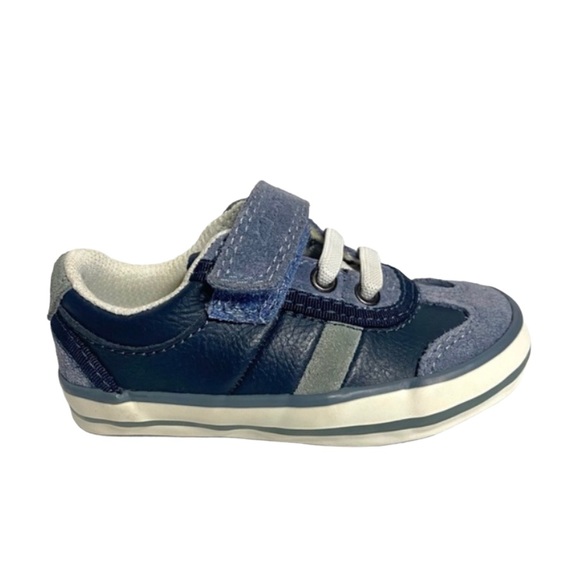 clarks baby boy shoes